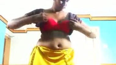 Xxbidiy - Mature anal sex indian home video on Desixxxtube.pro