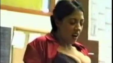Hd Chichiwali Sex - Badi badi chuchi wali sexy bf indian home video on Desixxxtube.pro
