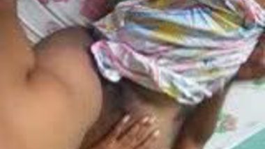 Sexvbieos - Xxxhidni indian home video on Desixxxtube.pro